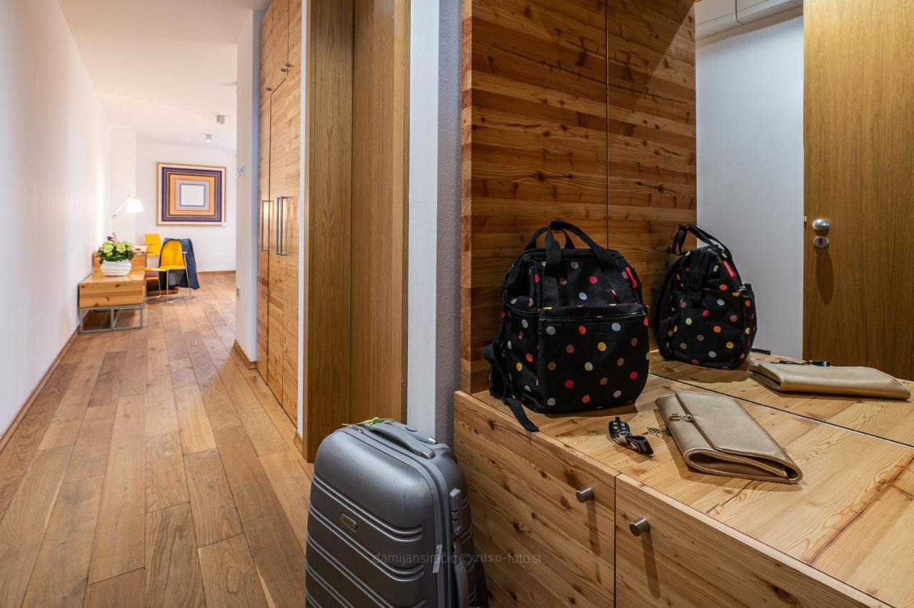 Vila Vipolze - Rooms & J. Suites Esterno foto